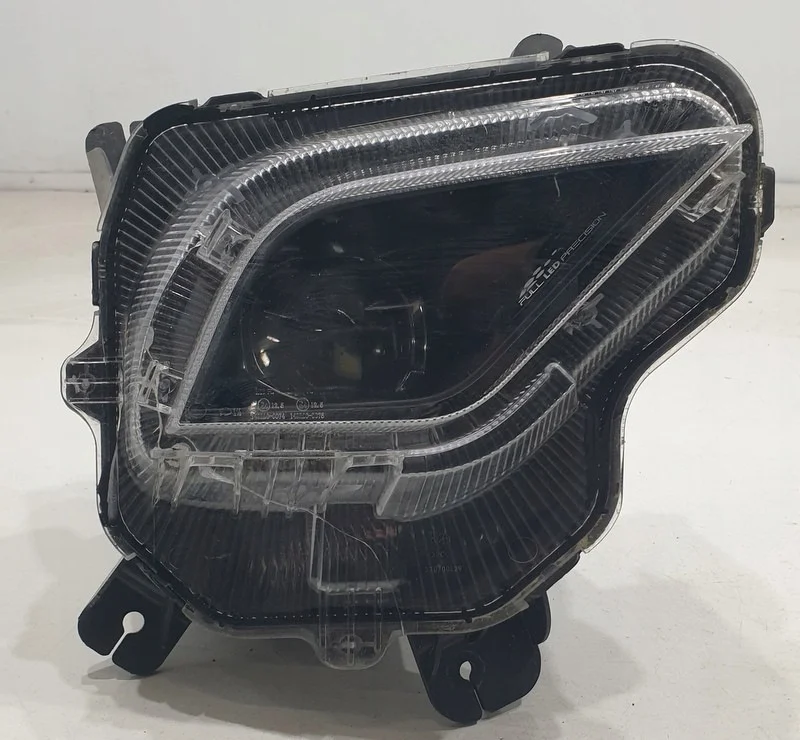 BAIC Beijing 5 Halogen Strålkastare Höger Begagnad