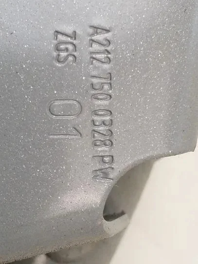 Scharnier Heckklappe Mercedes W212 Silber Iridium image 9