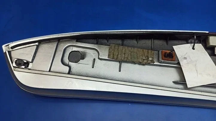 3ème feu stop Mercedes-Benz E W211 2117900188 image 3
