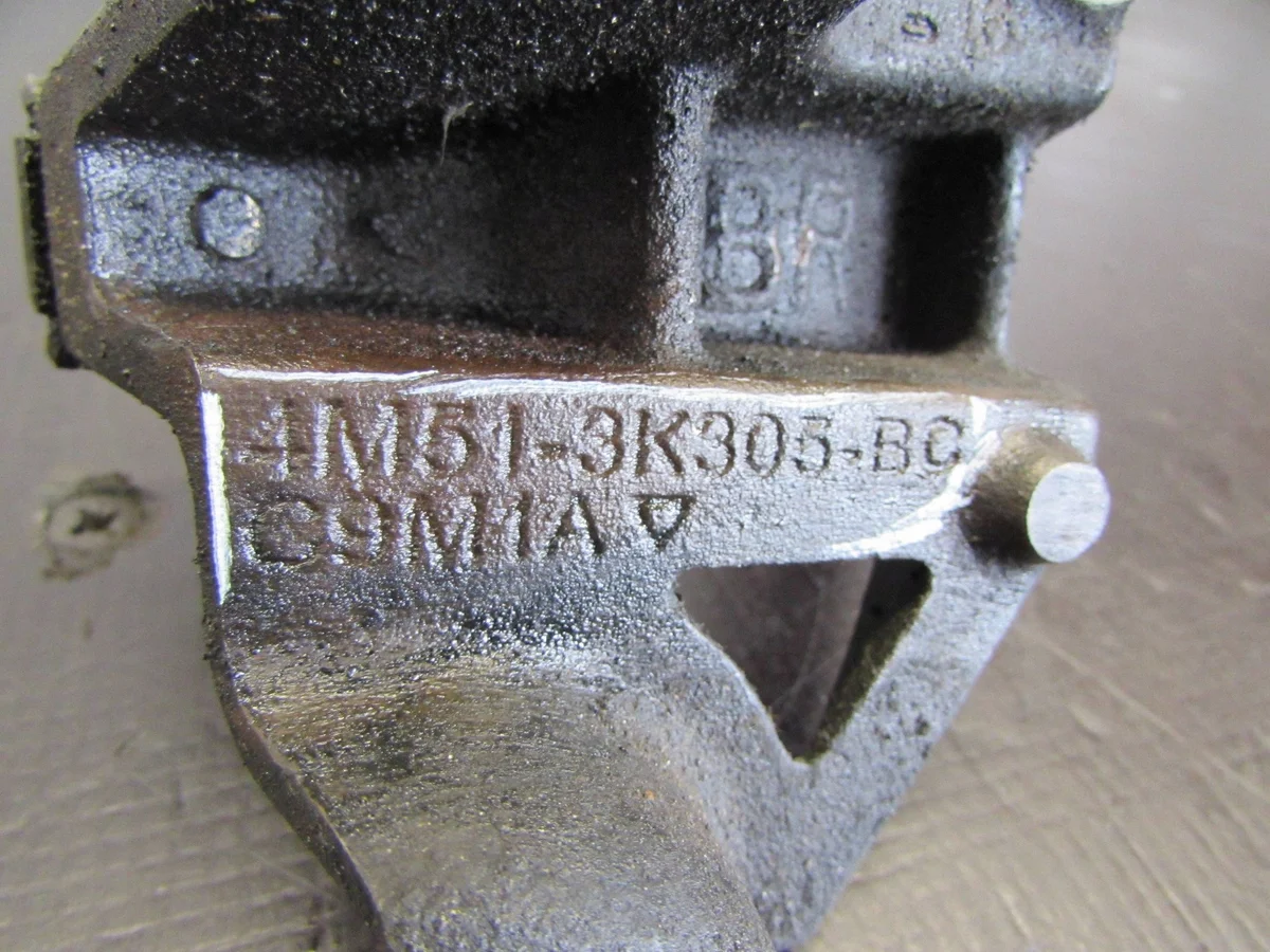 Ford Mondeo MK IV Soporte Rodamiento Eje image 4