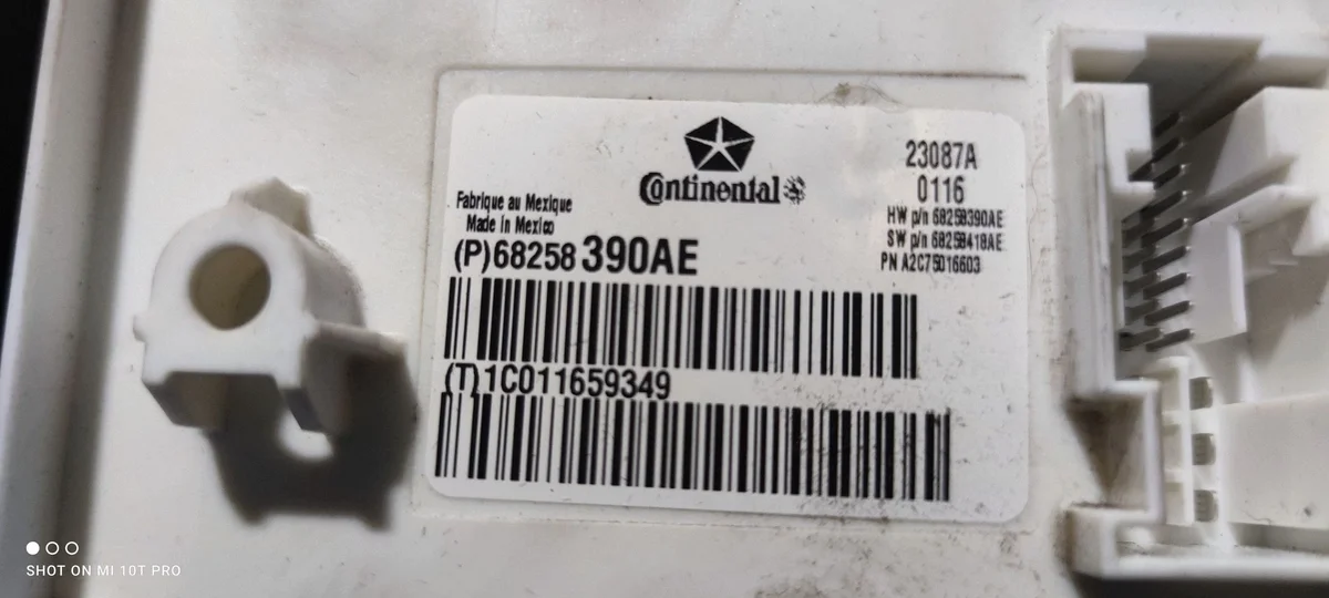 Jeep Grand Cherokee Control Module P68258390AE