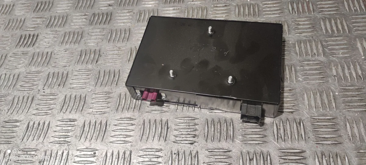 Mercedes-Benz C W204 Controller 2048705490 image 3
