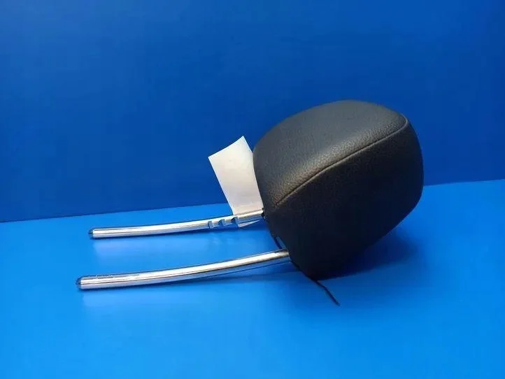 Mercedes C-Class W204 Headrest Black Left image 3