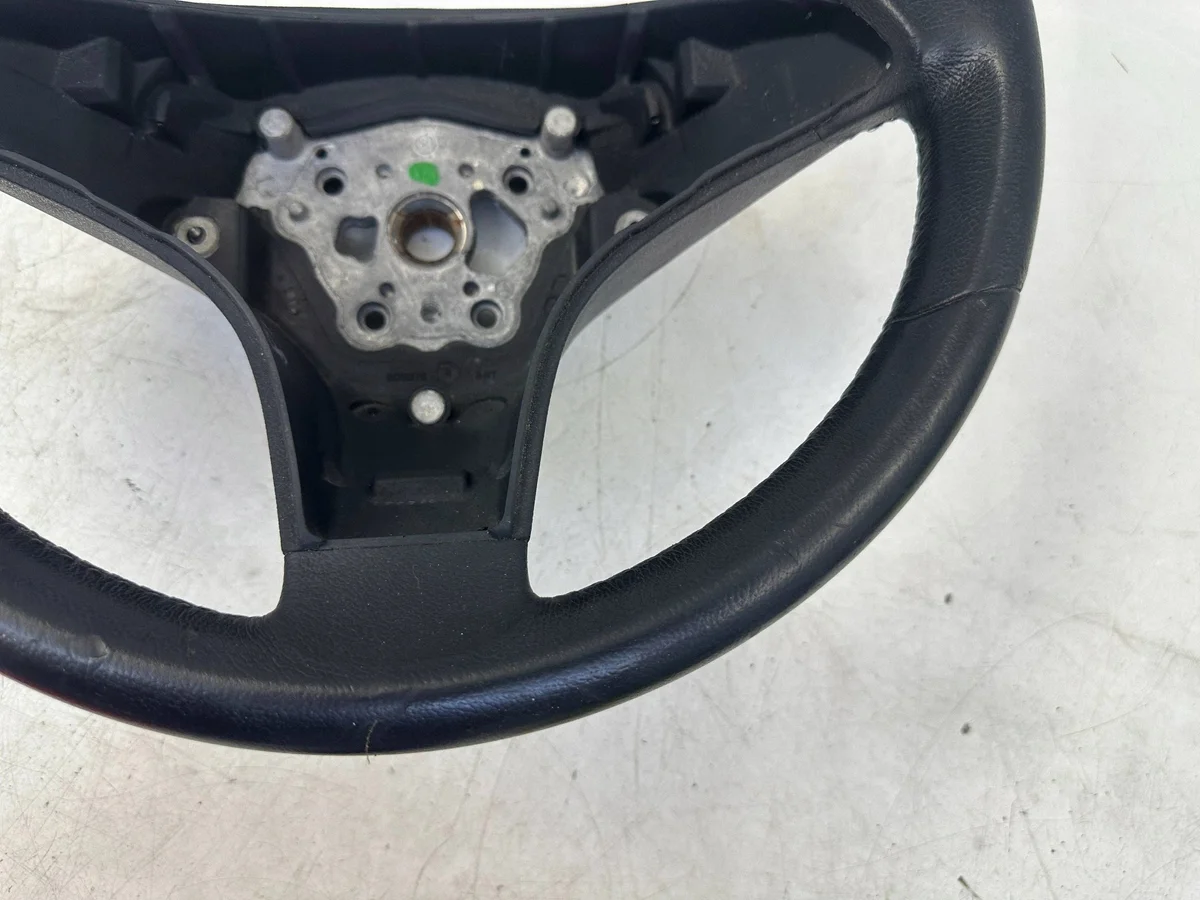 Ohjauspyörä Mercedes SL R230 A2304602118 image 6