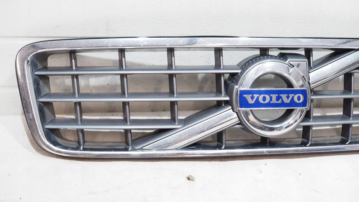Griglia Volvo XC-90 Usata OEM 31290550