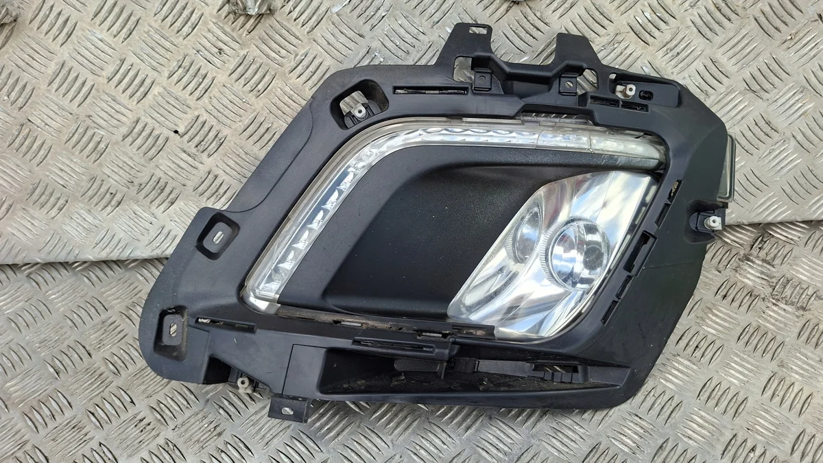 Phare antibrouillard Peugeot 308 SW 2011