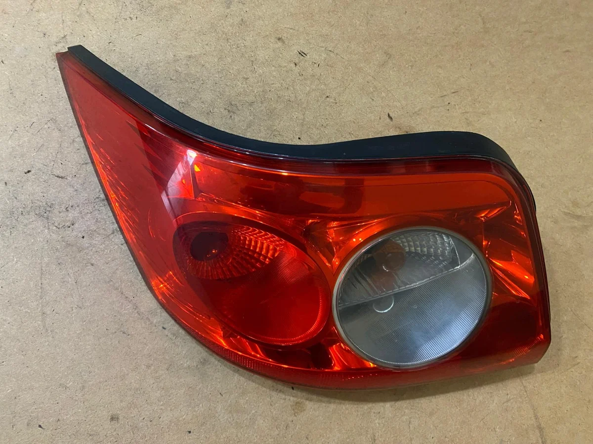 Lanterna Traseira Esquerda Renault Megane II image 3