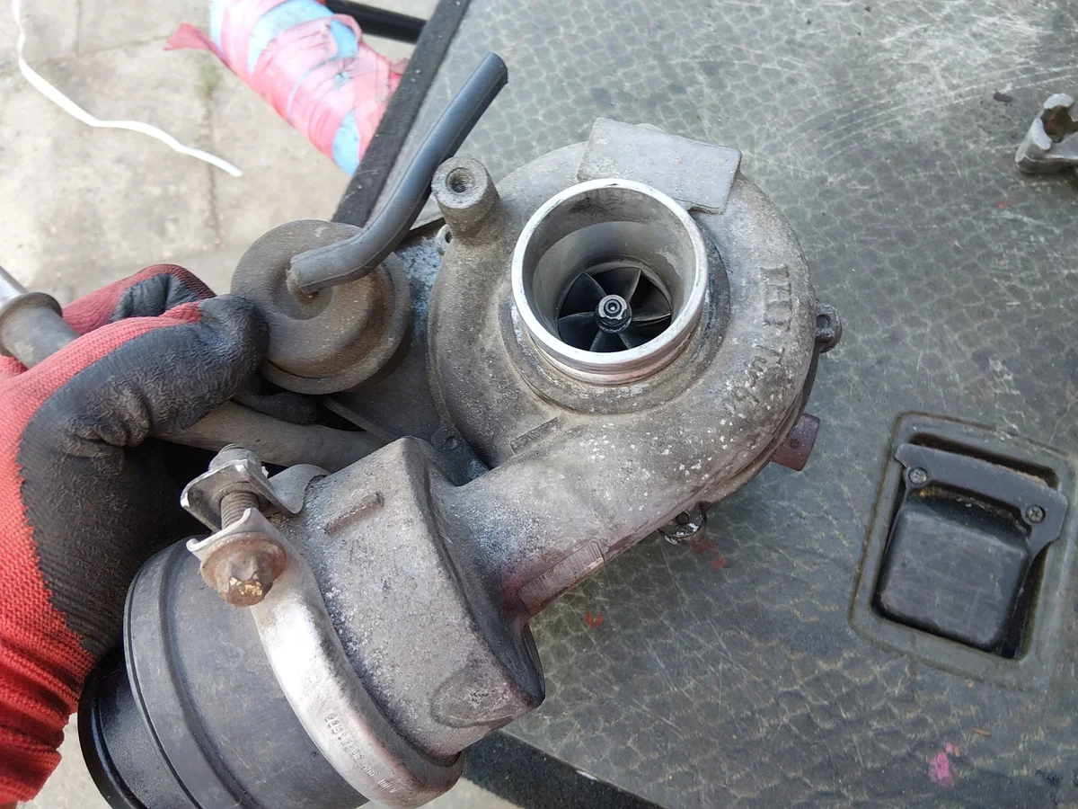 Turbolader Mercedes A-Klasse W169 W245 2.0 CDI image 5