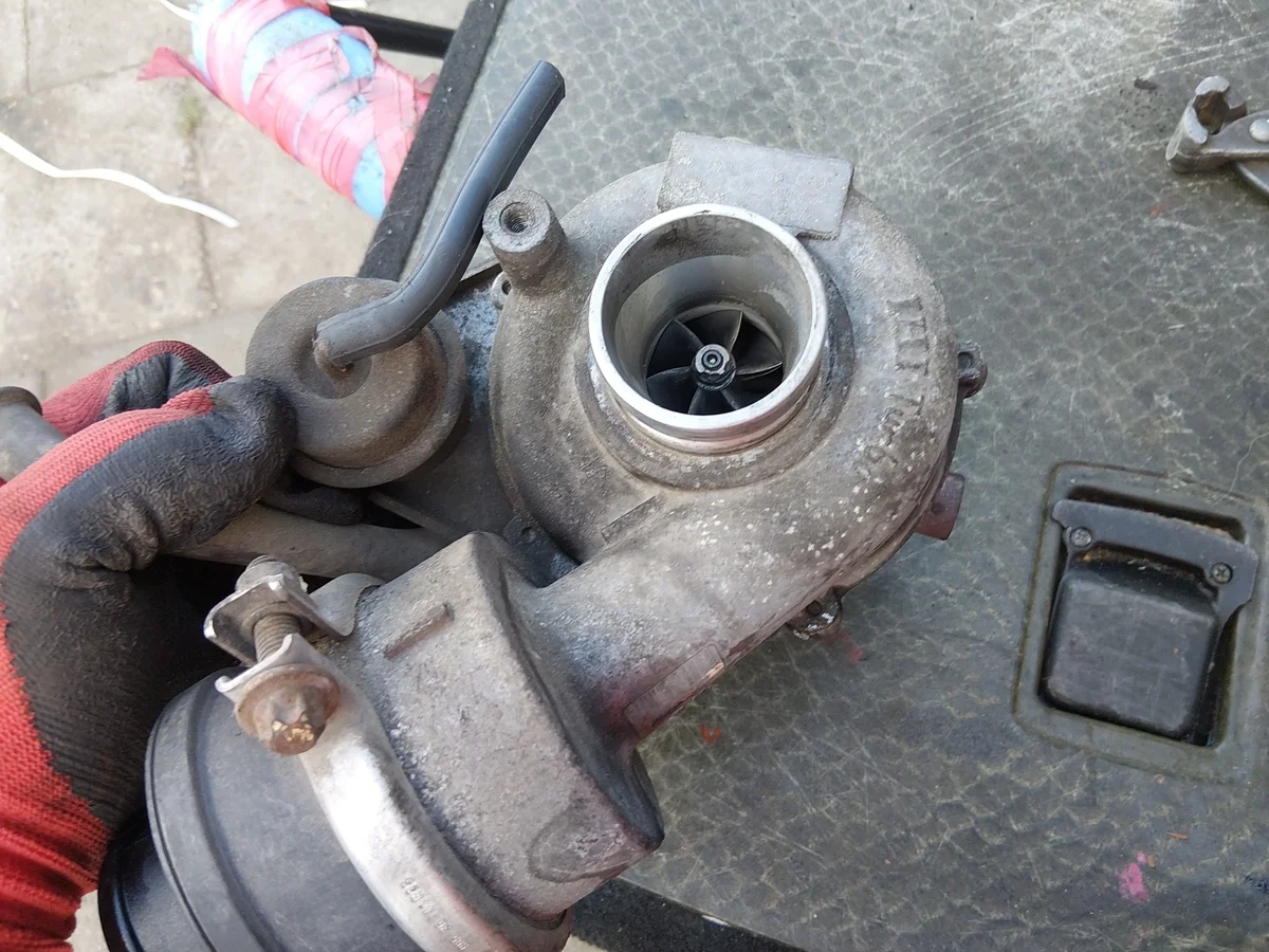Turbolader Mercedes A-Klasse W169 W245 2.0 CDI image 6