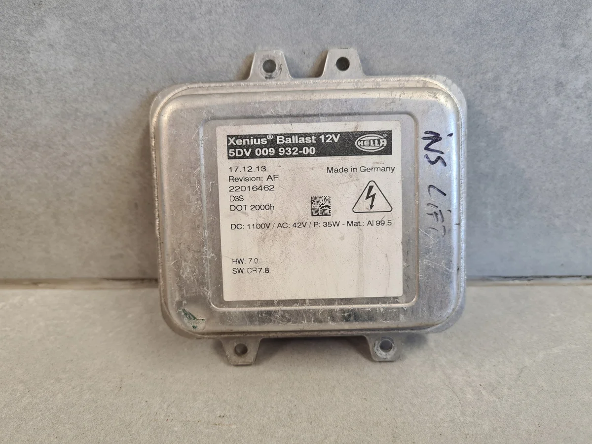 Opel Insignia A Xenon Ballast 5DV009932-00