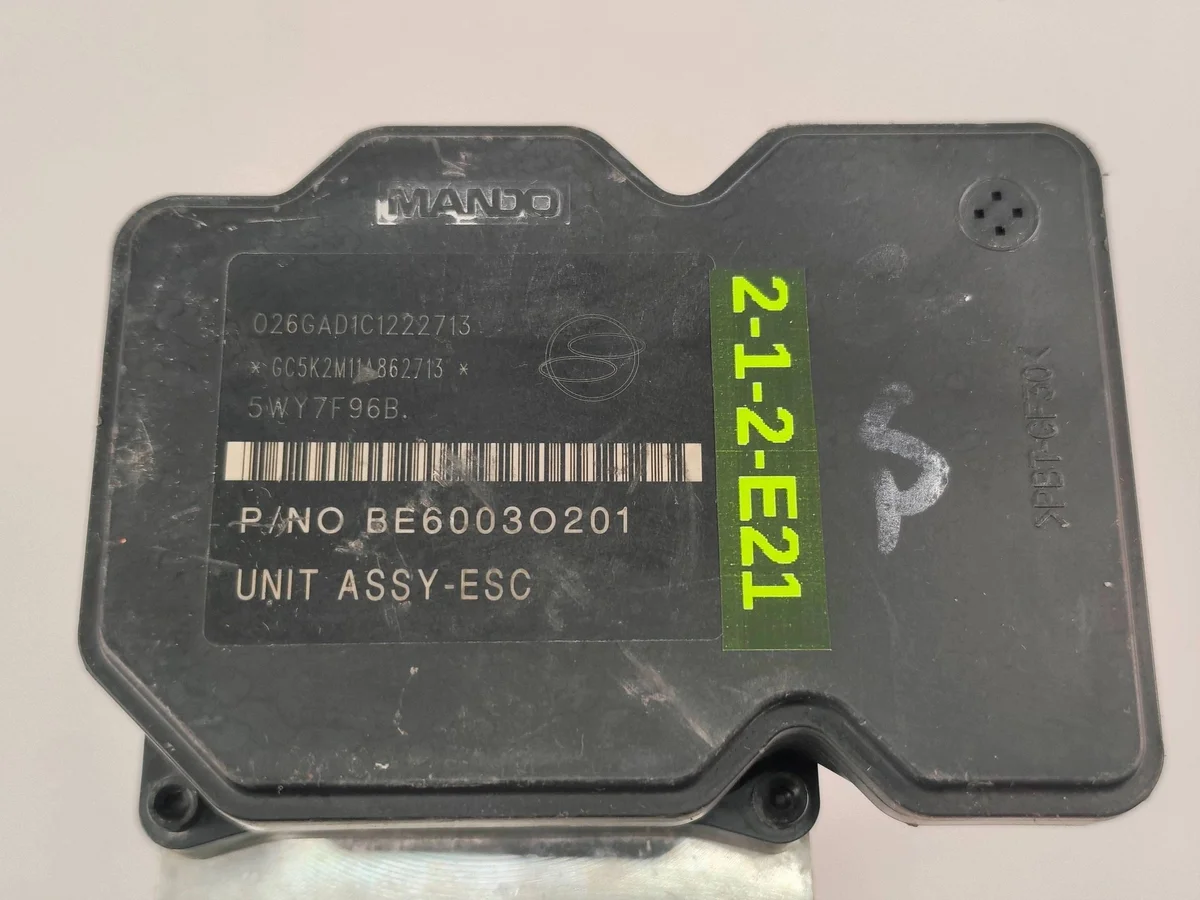 ABS Steuergerät SsangYong Korando 4892034200 image 6