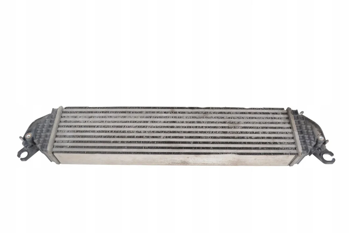 Intercooler Mazda 6 Sedan 2.2L Usado image 3