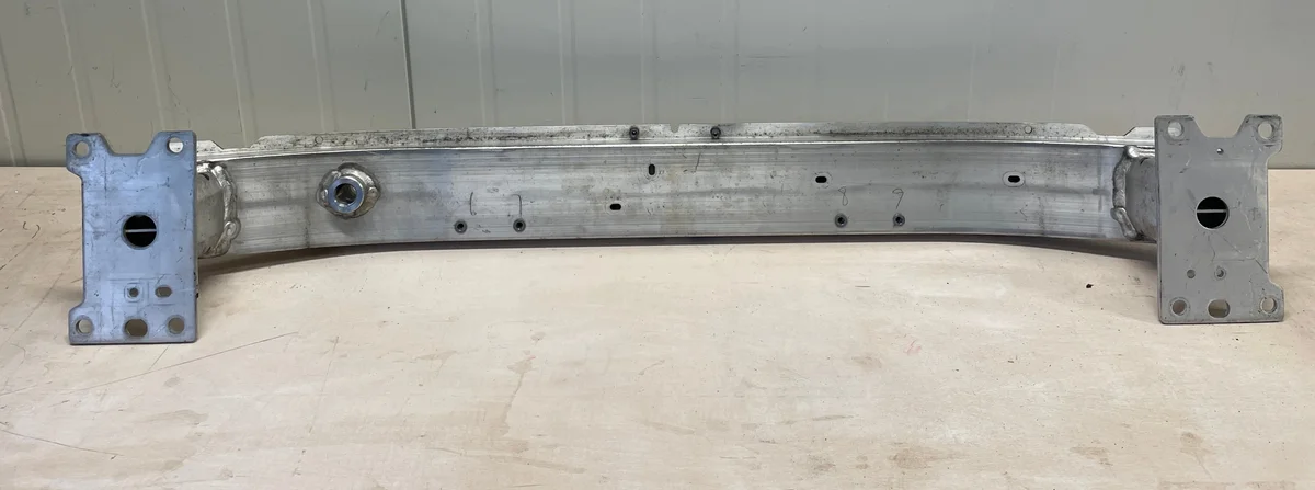 BAIC BEIJING 7 front bumper beam used image 4