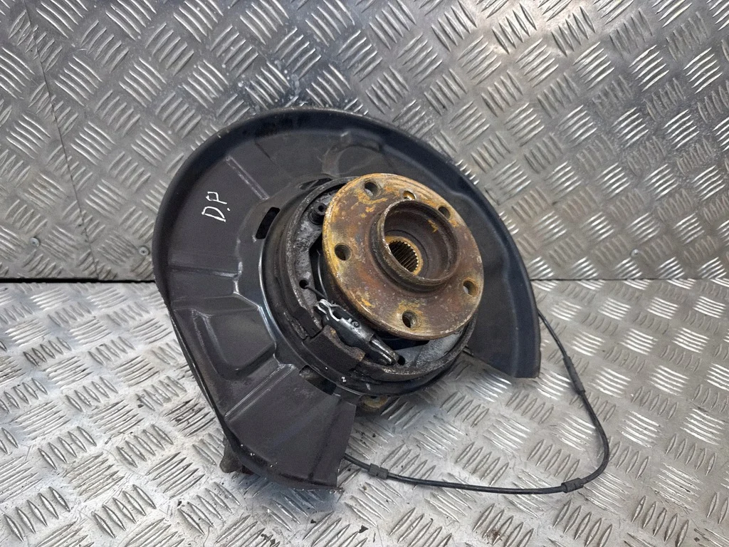 BMW 3 F30 F35 F31 2015 Höger Bakre Axelnav