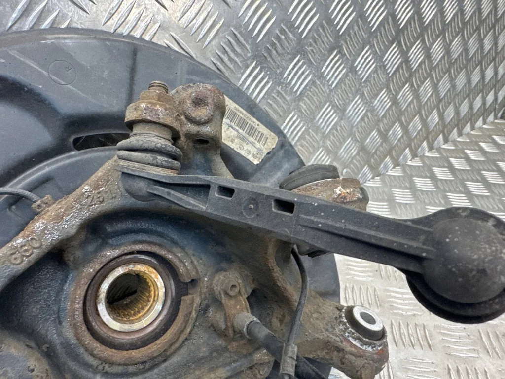 BMW 3 F30 F31 F35 Radnabe Hinten Rechts image 6