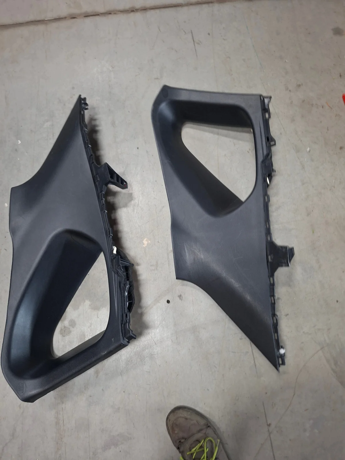 Copertura montante posteriore SX/DX Toyota RAV4 V