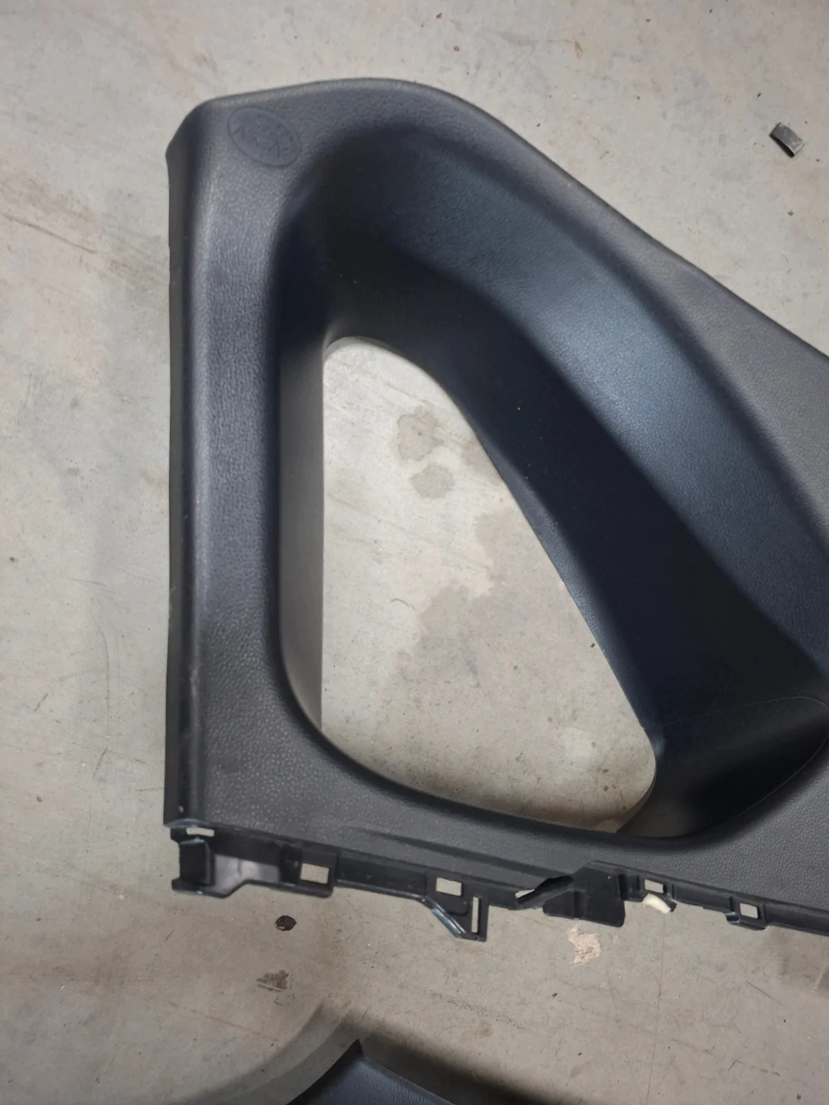 Plafon Pilier Arrière Gauche Droit RAV4 V image 3