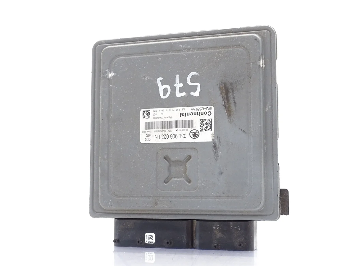 Engine Control Module Skoda Rapid 1.6 TDI