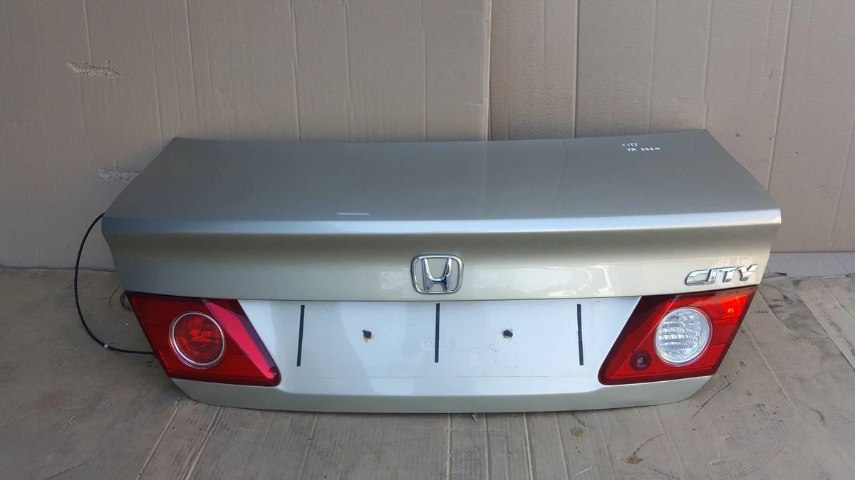 Heckklappe Honda City IV Limo 05-08 gebraucht