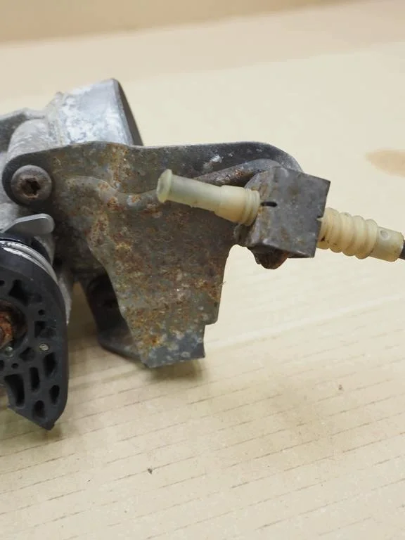 Drosselklappe 2S6U9E926CF Ford Fiesta MK6 image 9