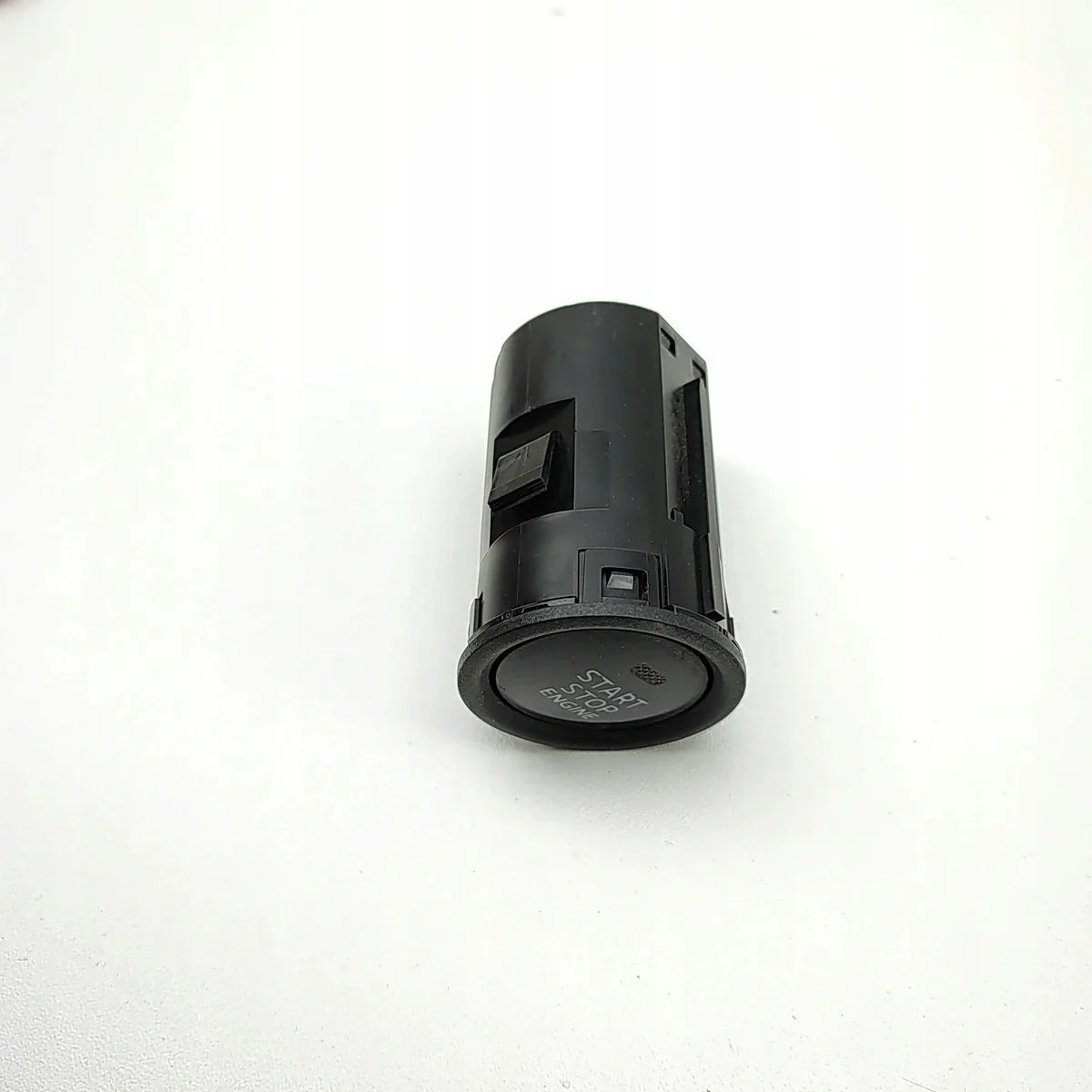 Bouton Start/Stop Mazda CX-5 KD45663S0