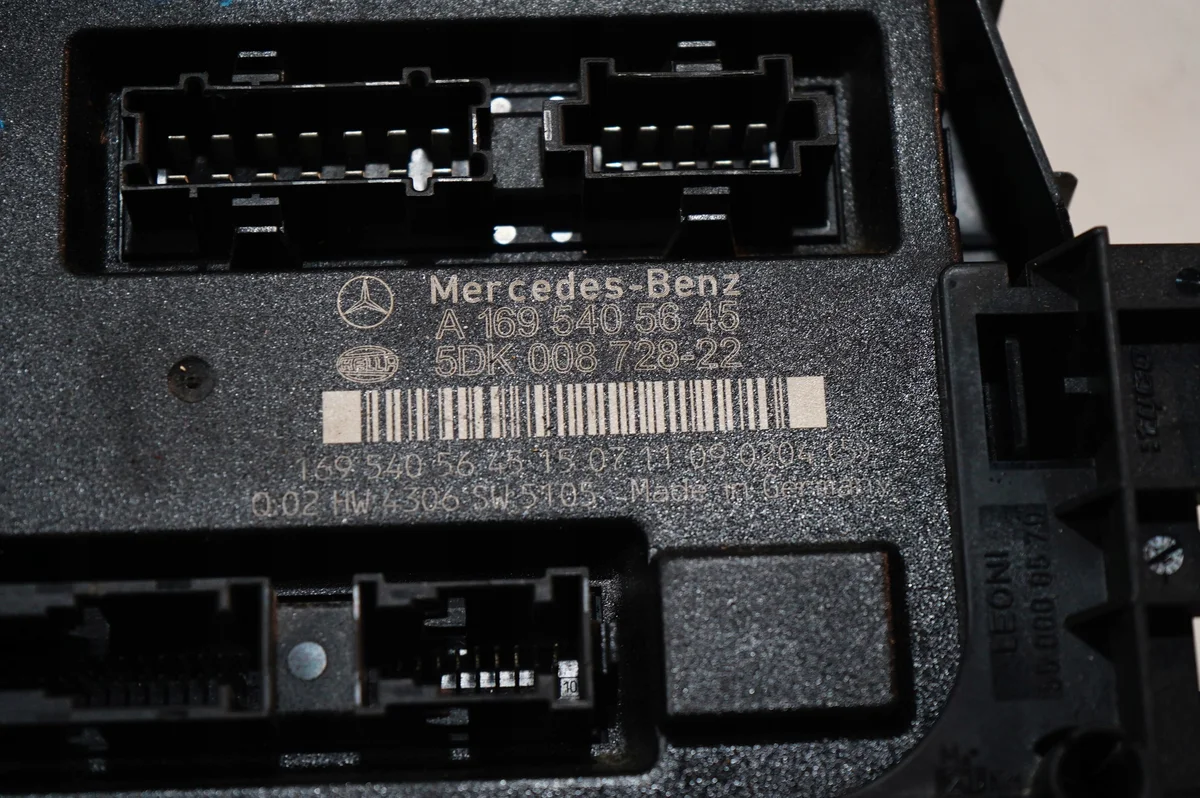 Module confort Mercedes Classe B W245 A1695405645 image 6
