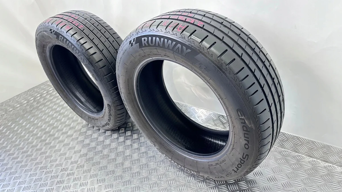 2X Neumático Verano Runway Enduro Sport 235/60R18 image 9