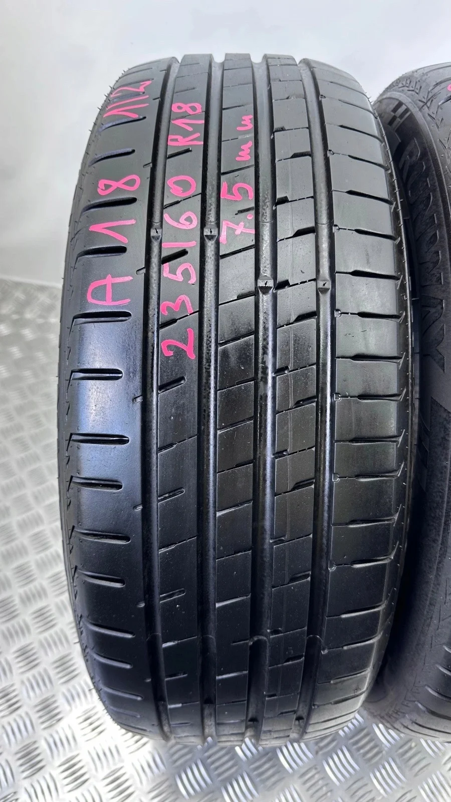 2X Neumático Verano Runway Enduro Sport 235/60R18 image 10
