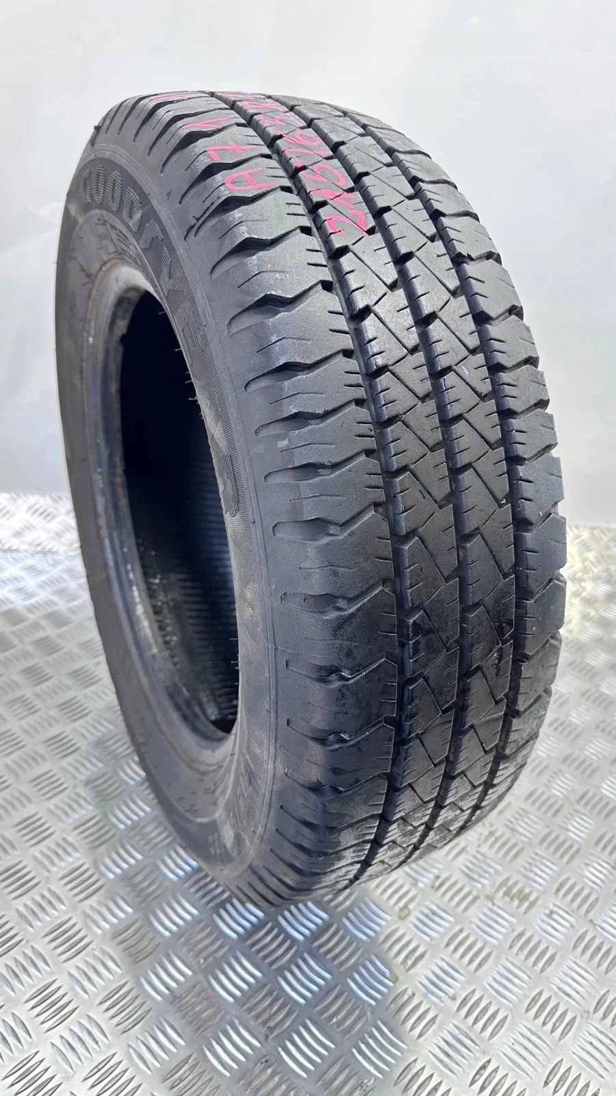 Goodyear Cargo G26 215/65R16C 104T Sommerreifen image 7