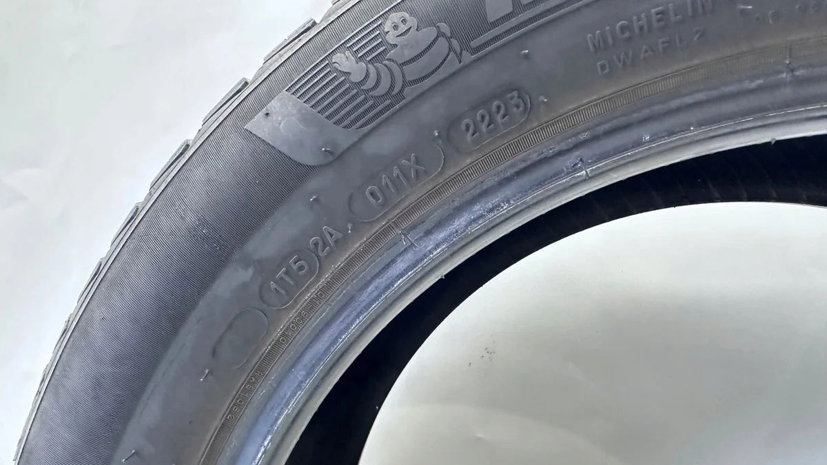 Michelin Crossclimate 2 205/55R17 95V käytetty