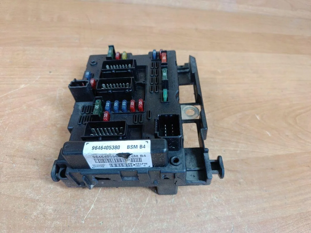 Boîtier BSM Peugeot 206 307 Citroën C3 C4