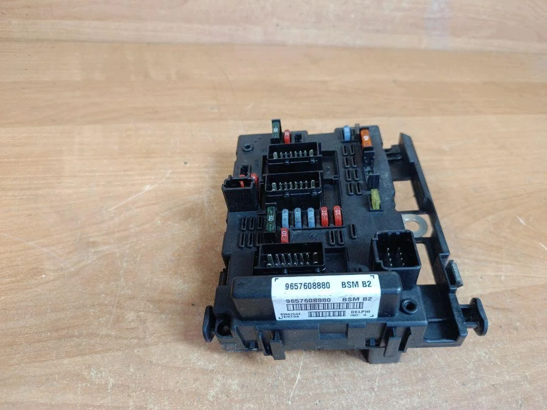 Boîtier BSM Peugeot 207 307 Citroën C3 C4