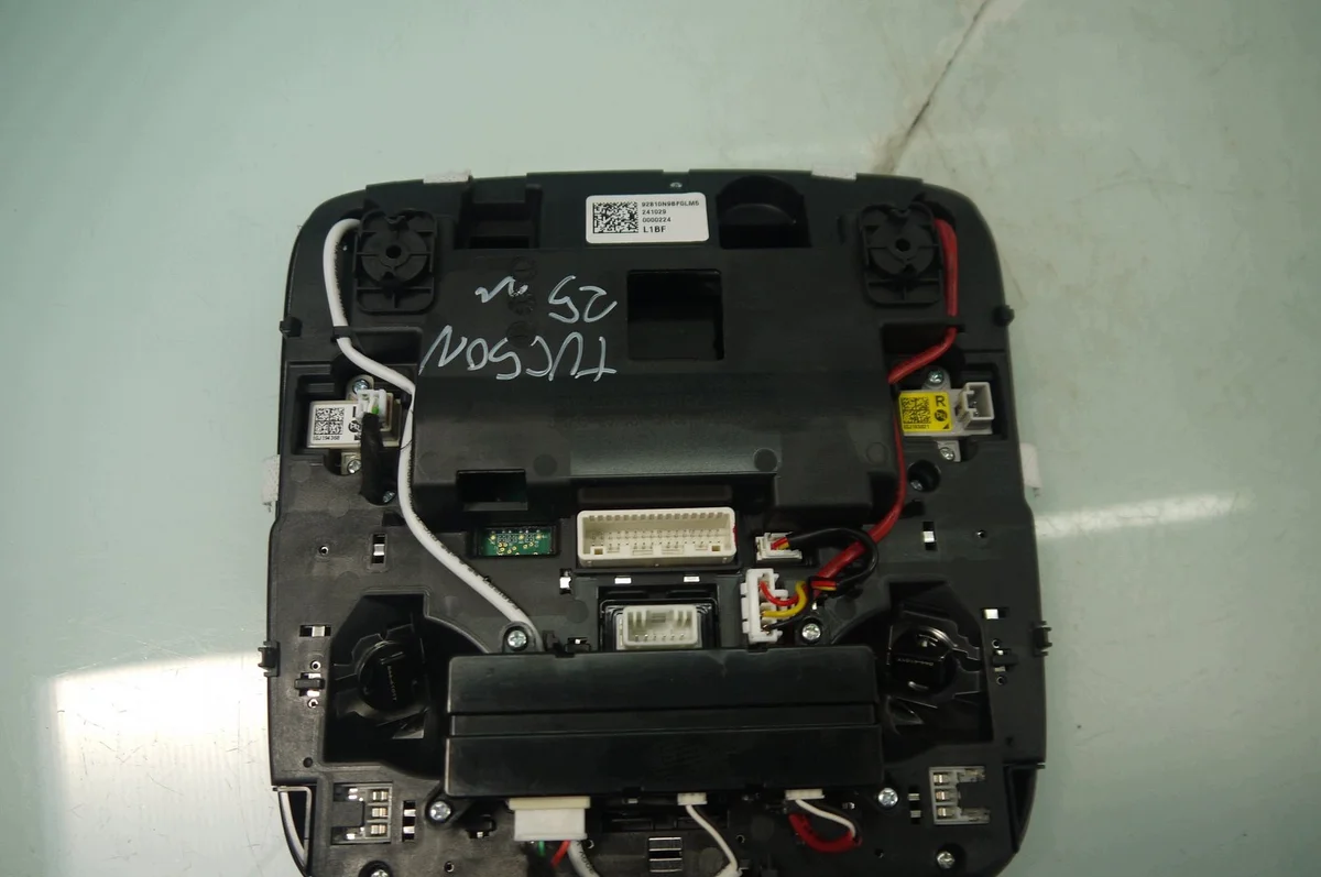 Hyundai Tucson IV NX4 Innenleuchte gebraucht image 6