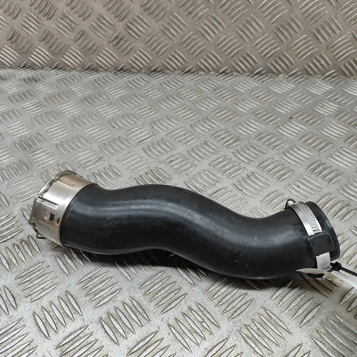 Rör intercooler Kia Stonic 1.0L 2023 image 4
