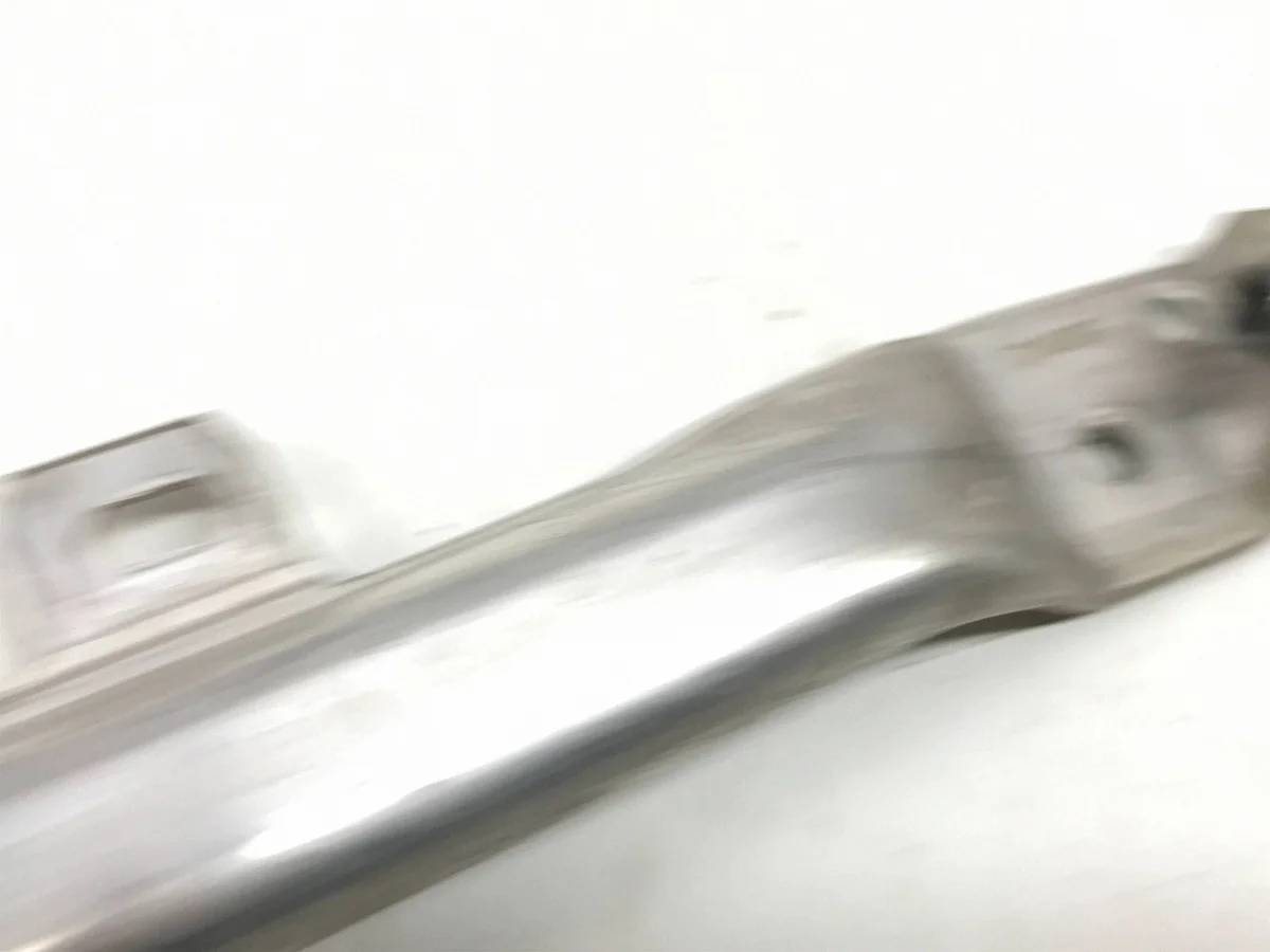 Supporto inferiore BMW 715889308 usato