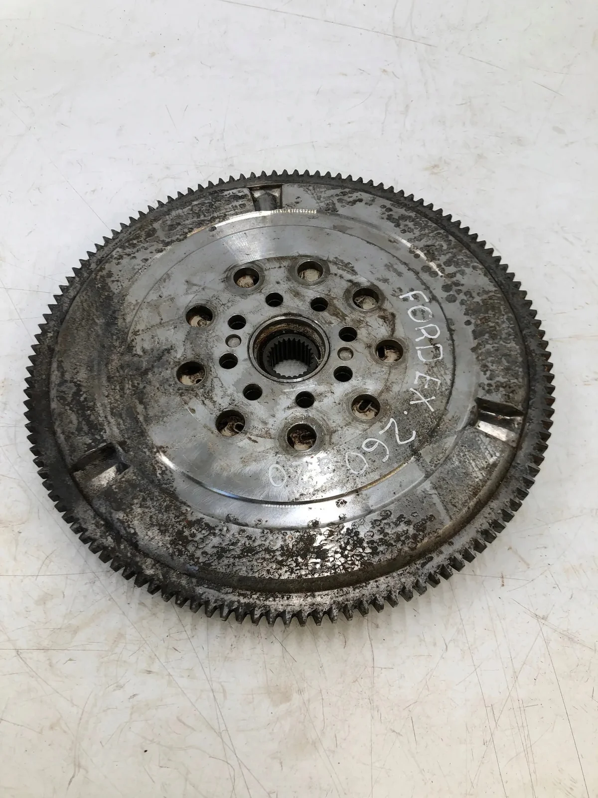 Volant moteur Ford Explorer 2020 L1MP6477NA