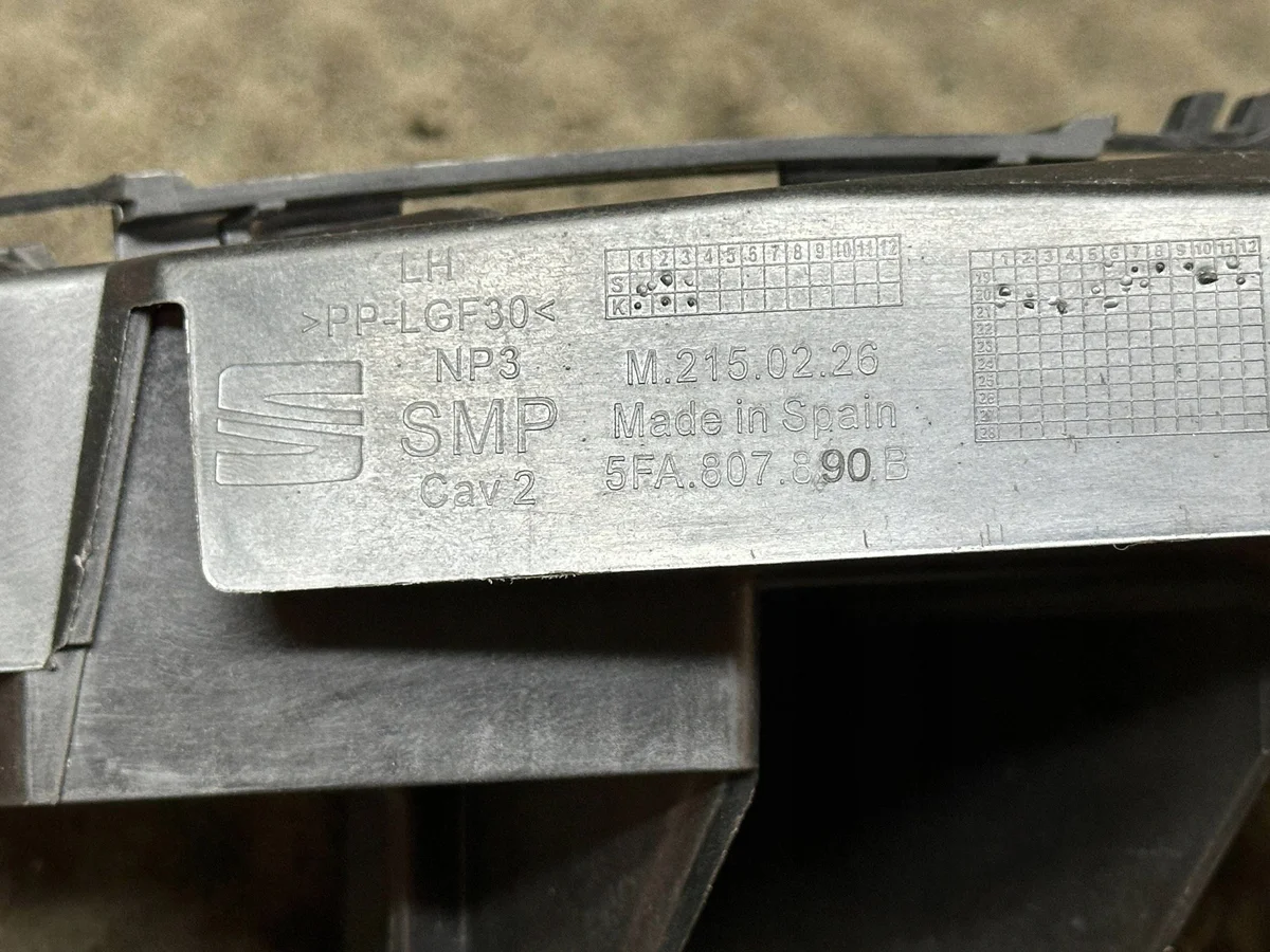 5FA807890B Supporto Faro Golf VII Usato image 7