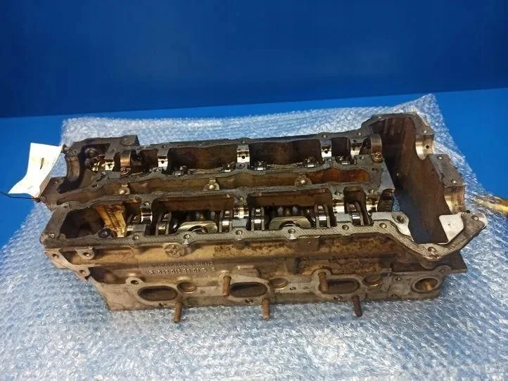 Mercedes-Benz OE 6420163601 Cilinderkop
