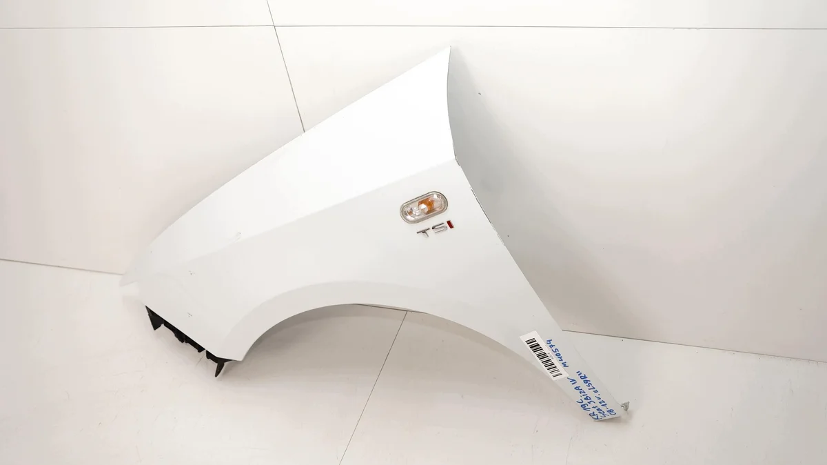 Kotflügel links vorne Seat Ibiza IV 08-12 image 4