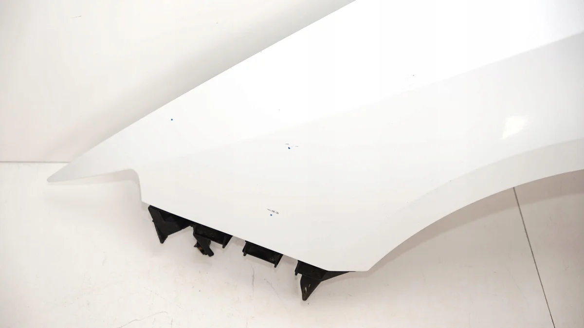 Kotflügel links vorne Seat Ibiza IV 08-12 image 9