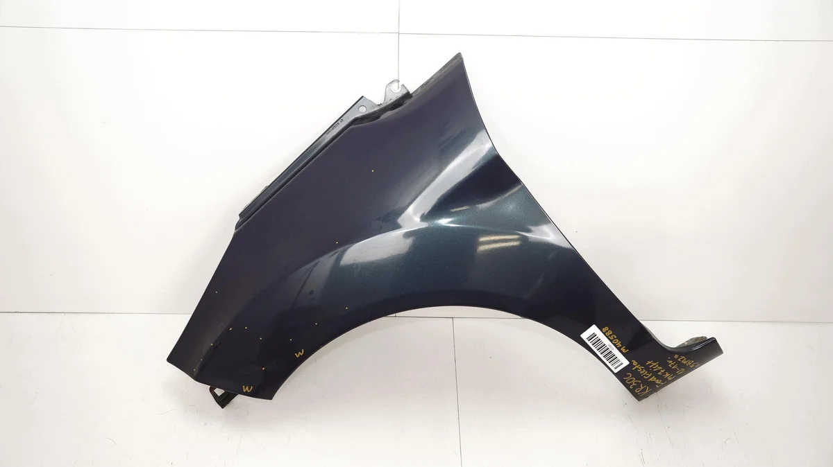Aile Avant Gauche Ford Fiesta MK7 1740270826