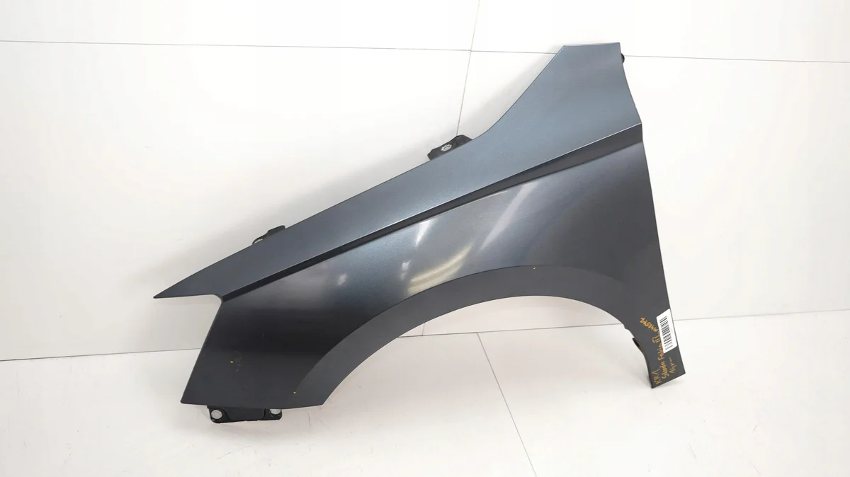 Skoda Fabia III etulokasuoja vasen image 4