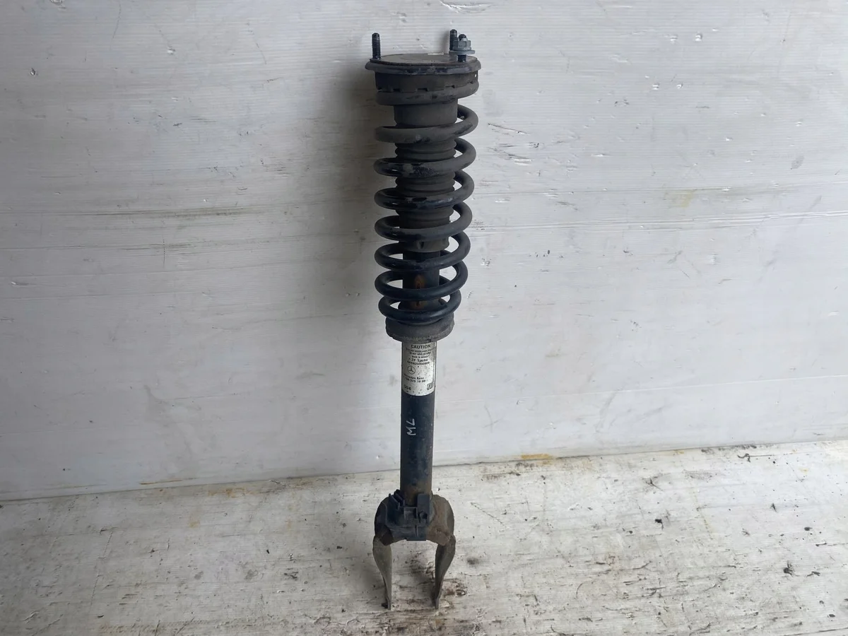 Mercedes ML W166 Front Shock Absorber Left Right image 6