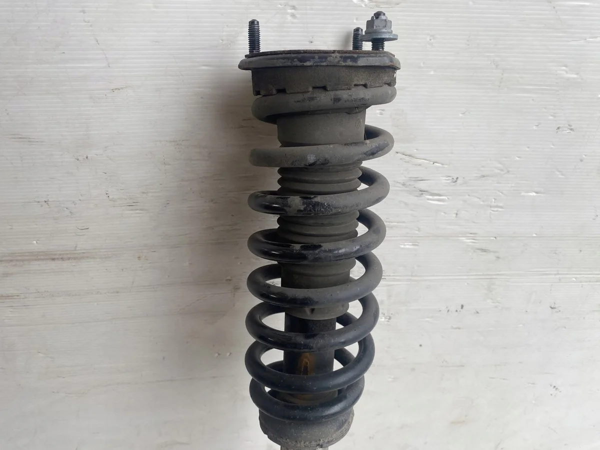 Mercedes ML W166 Front Shock Absorber Left Right image 9