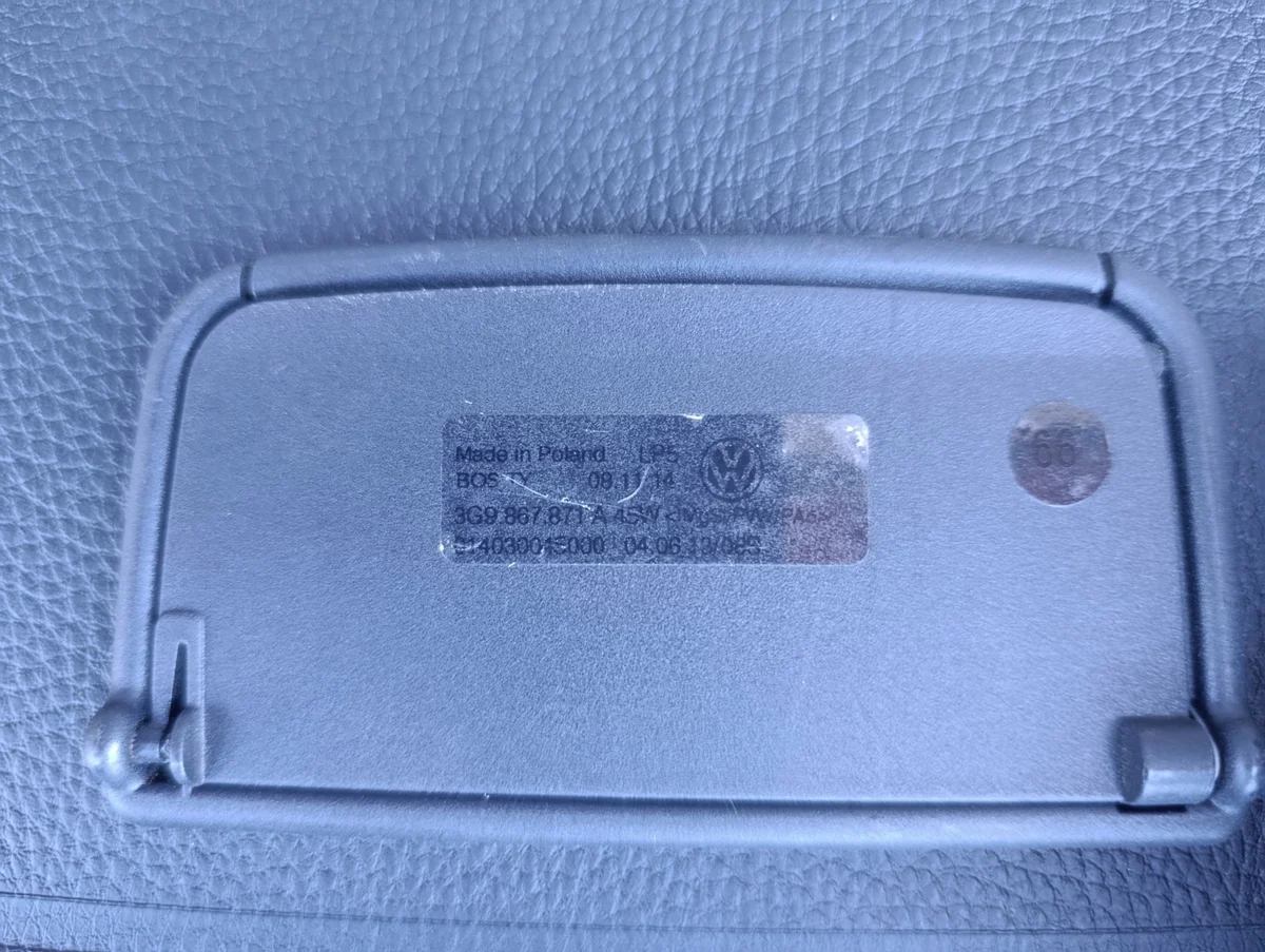 Store de coffre VW Passat B8 Kombi 3G9867871A image 7