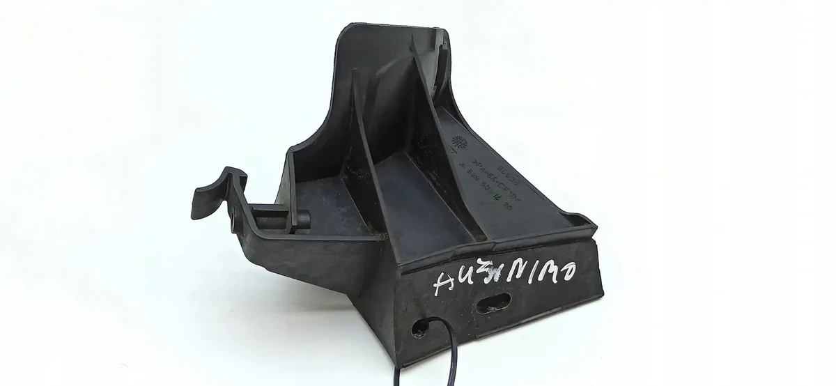 Peça Compartimento Motor Mercedes-Benz W639
