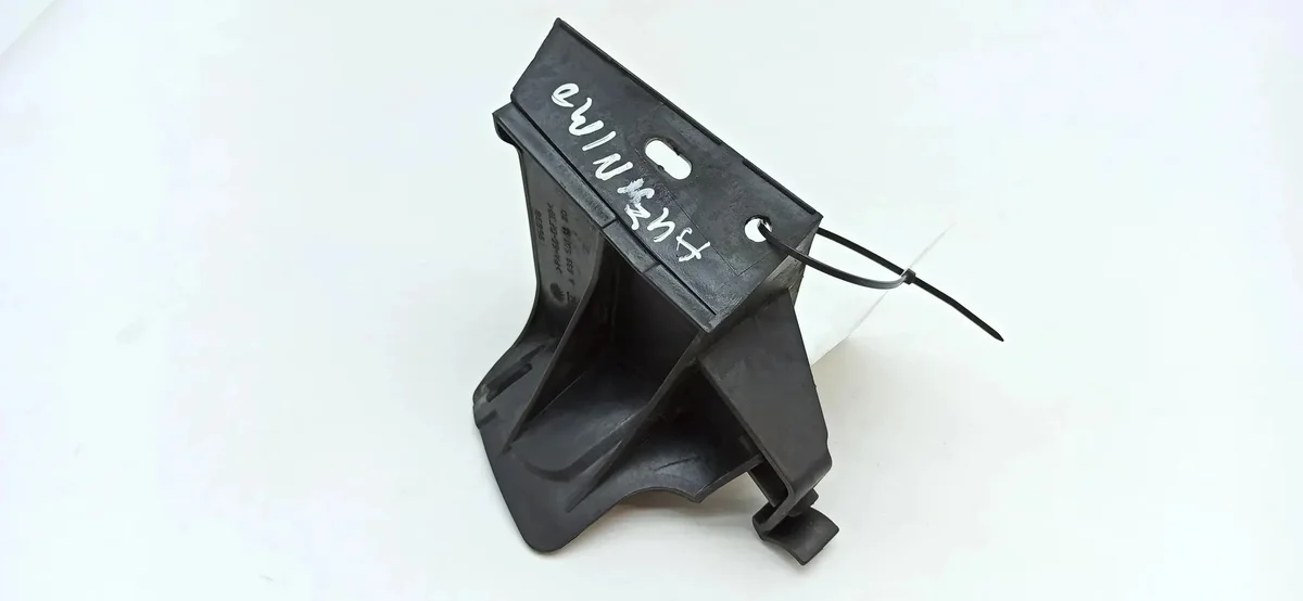 Peça Compartimento Motor Mercedes-Benz W639 image 9