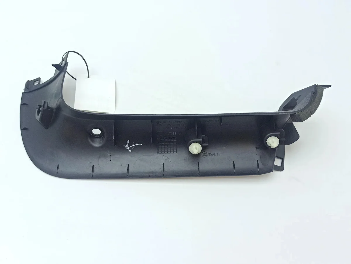 BMW X1 E84 Trunk Lid Trim 2990127 image 5