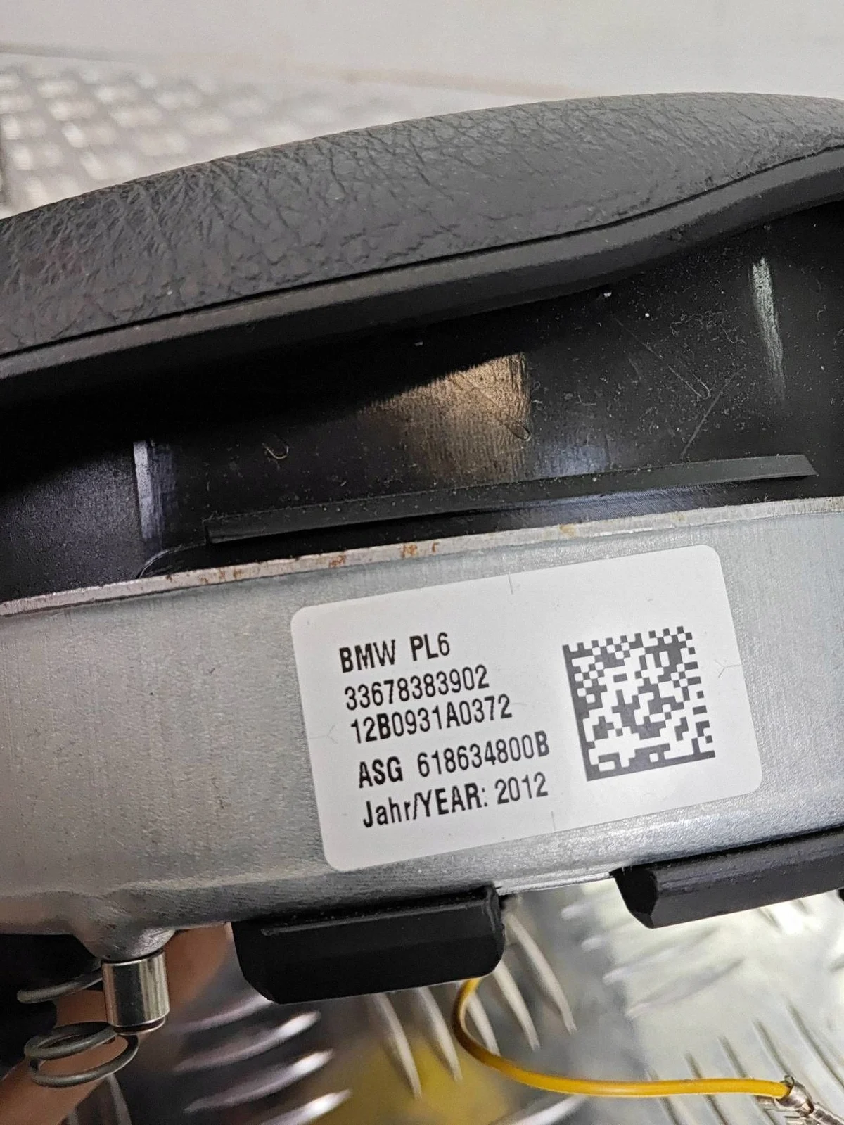 BMW Steering Wheel Airbag 8383902 Used image 3