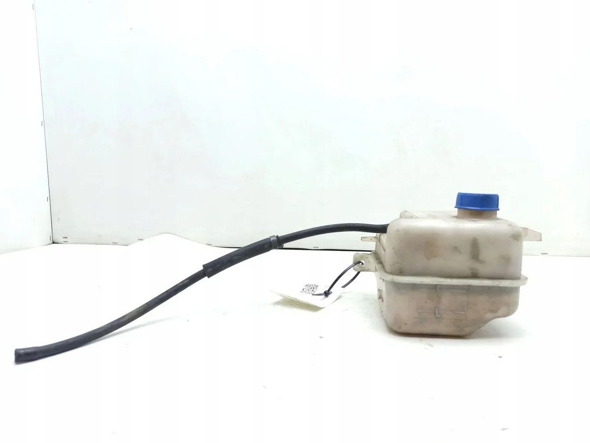 Bocal liquide refroidissement Hyundai IX35 254302S000